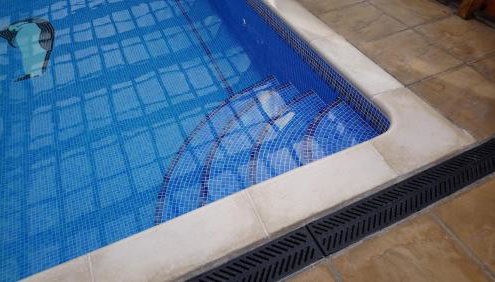 'Monktonmead Lodge' in secluded setting, with private indoor pool. - Foto 3