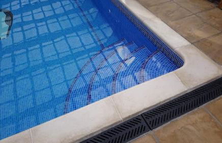 'Monktonmead Lodge' in secluded setting, with private indoor pool. - Photo 3