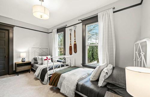 Stay Portland - Fresh Belmont Charmer - 95 WalkScore - Photo 34