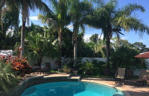 Enjoy The Salt Life Private Salt Pool Walk 2 Beach Relax in Jax - Foto 6