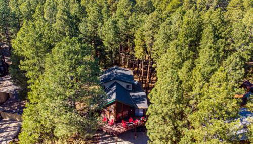 Chalet in the Pines Spa Game Room Wraparound Deck - Foto 3, Other