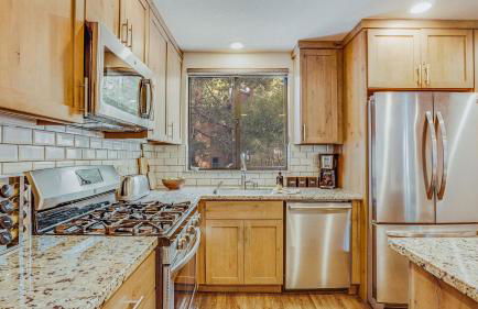 Arroyo by Avantstay Peaceful Mountain Townhouse w/ Large Private Balcony - Foto 21