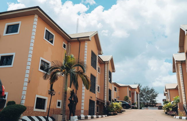 Aaron's Place Luxury Apartments & Rooms - Photo 72