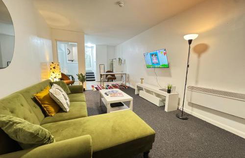 Cosy Studio Escape in Ilkeston with Netflix - Foto 1