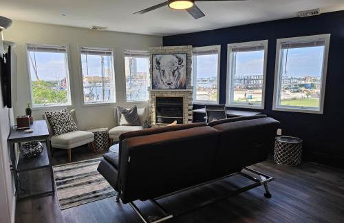 DO with AC Waterfront Marina Penthouse - Foto 10