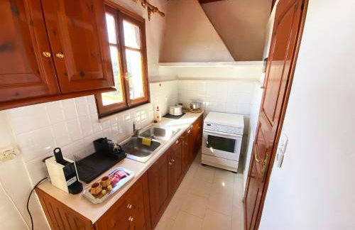 Dusk Apartments with Stunning Mountain View - Foto 8