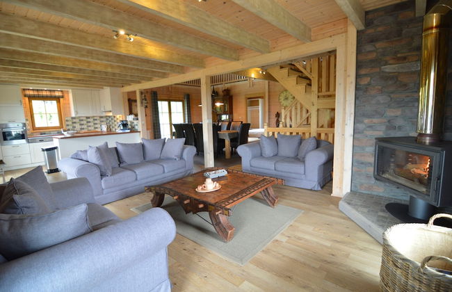 Sumptuous Chalet in Septon with Sauna & Hot Tub - Photo 20