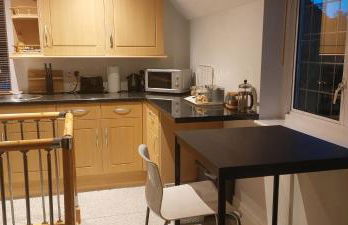 Peaceful self contained Studio in lovely garden. - Photo 3