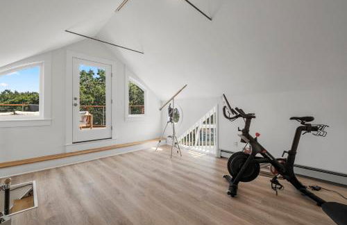 Luxe Coastal Estate Tennis, Beach, Firepit, View - Foto 45