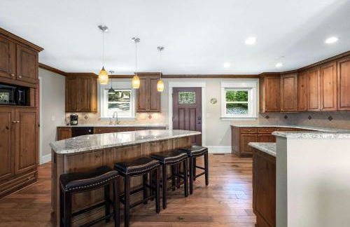 Lakeside Oasis - Room for 12 - Foto 7