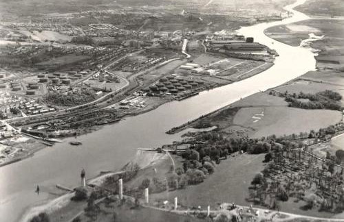 Cosy Lodge Getaway with Private Beach & Fireplace - Foto 55