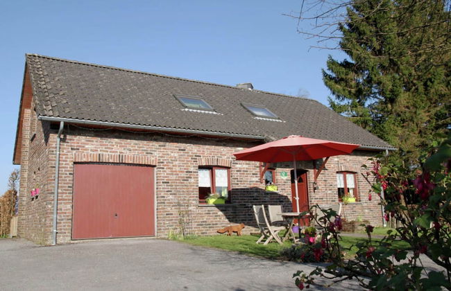 Nice Holiday Farmhouse Located in Sourbrodt near Ski Resort of Ovifat - Foto 31