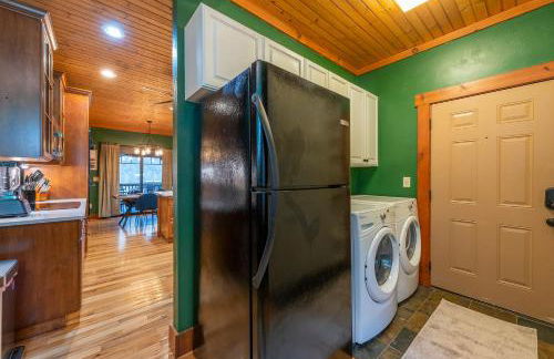 Stunning Mtn Views Hot Tub Movie Theater Game Room - Foto 16