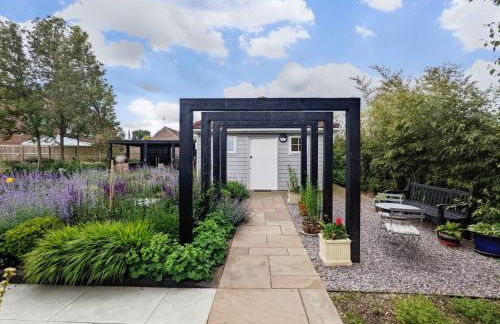 Little Maplewood, Tangmere - Foto 23