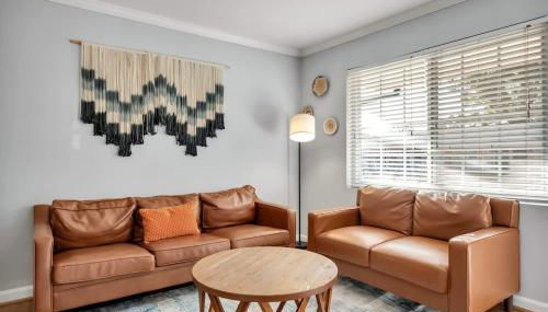 1BR Near Duke Hospital Downtown and DPAC - Foto 1