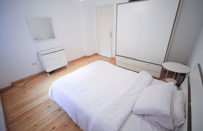 Ivory Petal Bliss 2BR Apt - Foto 14