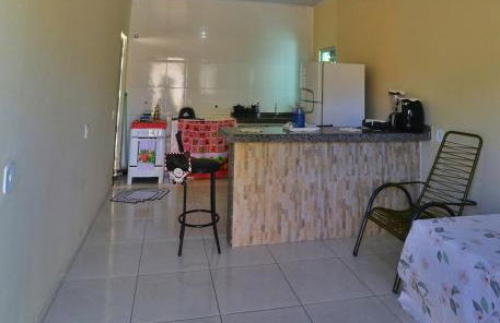 We offer a crib, bed and bath linens - Foto 22