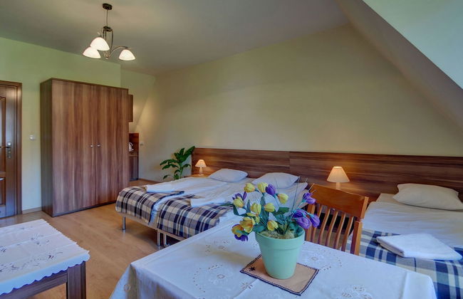 Willa Serafin - Photo 40