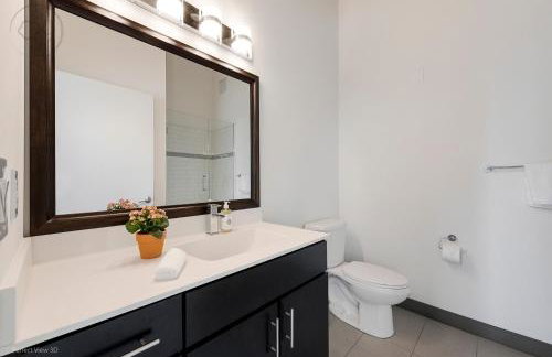 Jeffjack Heated Pool Penthouse in Chicago's West Loop - Photo 7