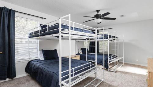 4-Bedroom Cowboy Retreat Steps from Zilker Park - Foto 5