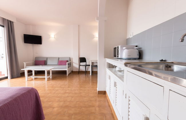 Apartamentos Orosol 2 by Typic Hotels - Photo 20