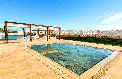 Apartamento prémium con 5 Piscinas Barbacoa Tenis Frontenis - Foto 42