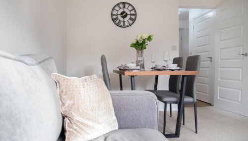 Fantastic House - Near Kempston Town Centre - Foto 2