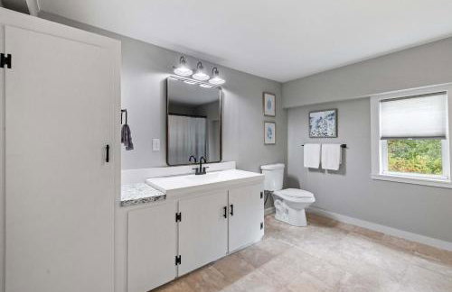 Post & Beam - SHARED 4 Bedroom 1 Bath Home On Pond - Shared 4 Bedrooms Available - Foto 32