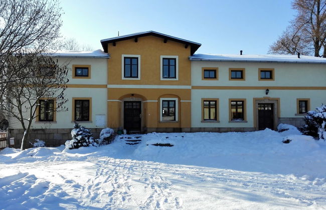 Authentic Farmhouse in Bozanov With Private Garden - Foto 1