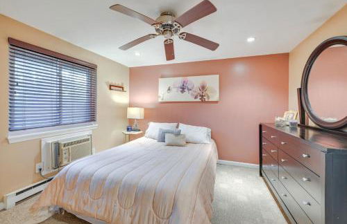 Cozy Dix Hills Apt with Deck about 7 Mi to Beach! - Photo 18