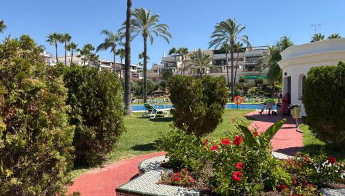 Precioso ático con piscina en Marbella - Foto 4, Garden, Garden view