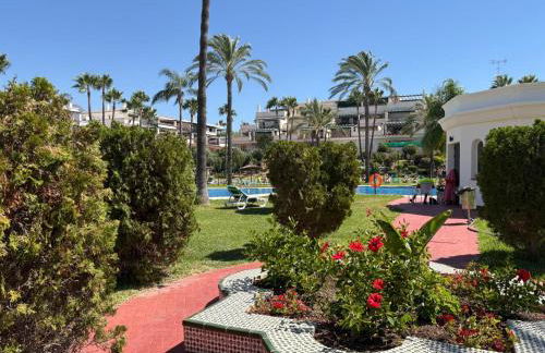 Precioso ático con piscina en Marbella - Foto 4