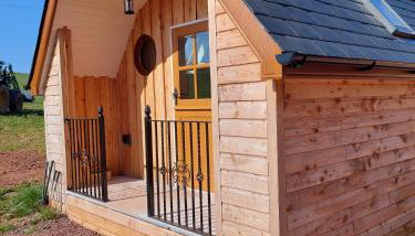 Cosy Countryside Cabin - Sleeps 2 Parking & Farm - Foto 1