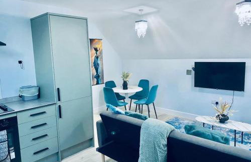 Coastal Flats with Garden & Parking near Castle - Foto 19