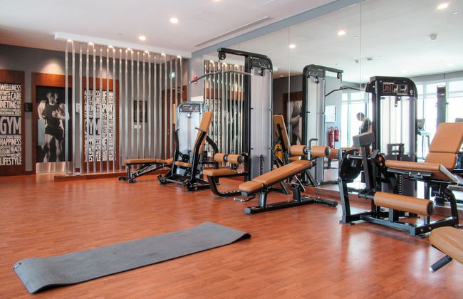 Modern 2BR w/ Tranquil Ambience in Emirates Hills! - Photo 16