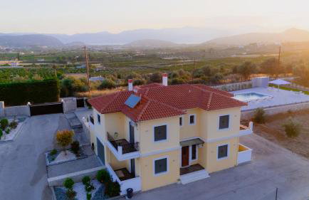 Βίλλα Πηνελόπη με πισίνα σε ιδιωτικό λόφο με θέα - Foto 1