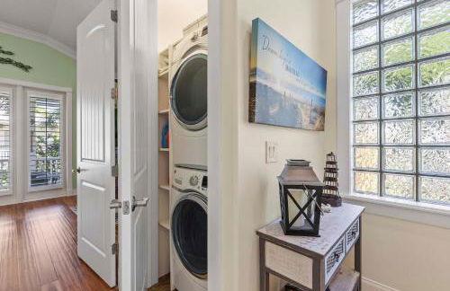 Outriggers 18- Happy Daze - Foto 51