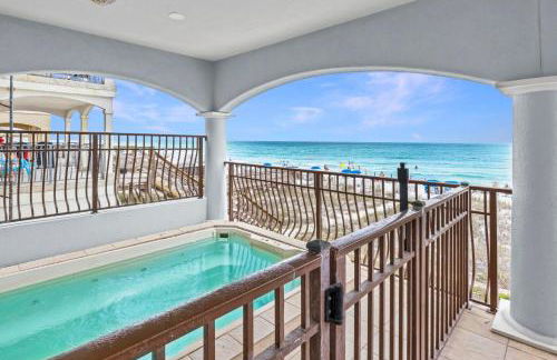 Gulf Front, Pool, Hot Tub- 2 Kitchens - Elevator - Foto 47