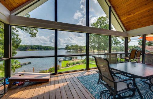 Luxe Lake Sinclair Living Private Dock and Beach! - Foto 26