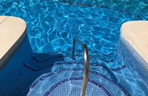 Beautiful Marbella Apartment - Photo 34