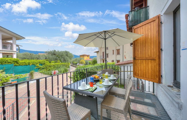 Al Peveri - Private Parking & Near Lake - Foto 1