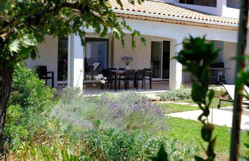 villa La Néoulaise - Foto 11