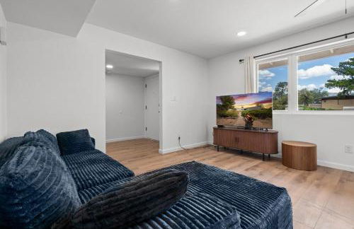 Modern 5BR Retreat l Cozy l Spacious Work-Friendly - Foto 4