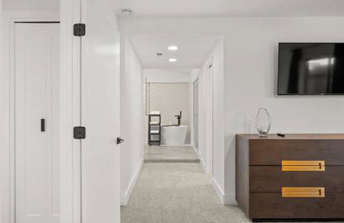 Modern Cactus Home - Luxe with Spa-baths Pool & Firepit - Foto 49