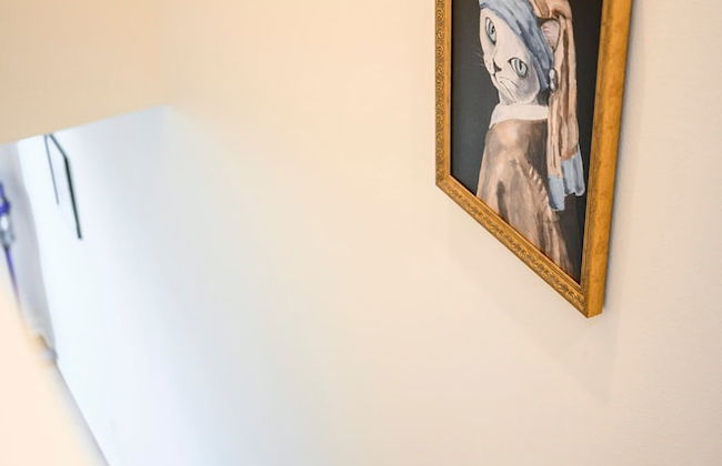 Chic Modern Retreat With Stunning Views - Photo 45