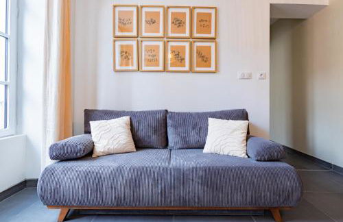 Plein centre - climatisé - à proximité cité médiévale - Foto 5