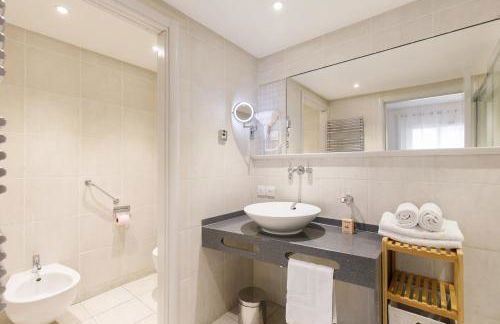 Côté Croisette LUXE - 2BdR 2 bthR 2 toilets -Terrace, AC, parking & lift - Foto 37