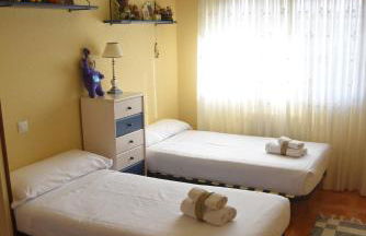 Chalet en urbanización con piscina - Foto 30