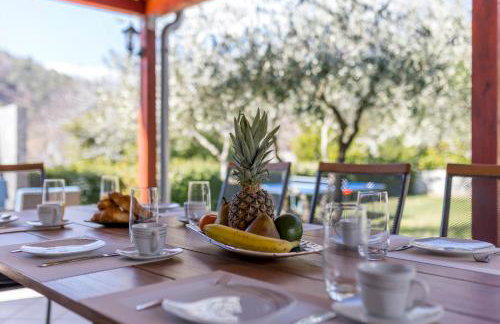 Villa Arbareto with heated swimming pool - Photo 4