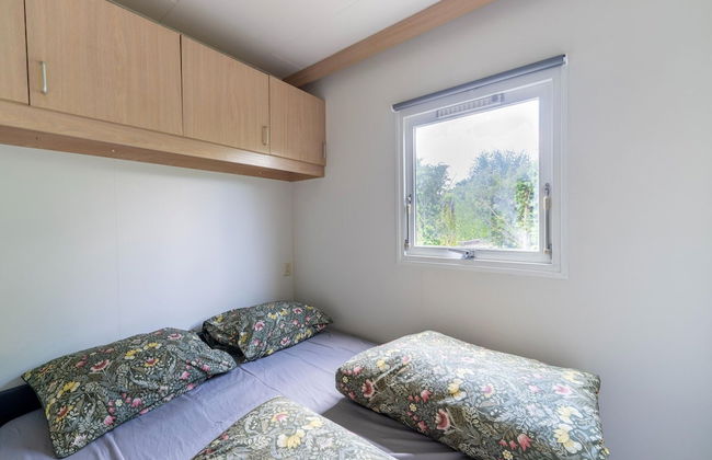 Chalet in Stegeren Near Heathlands - Photo 2